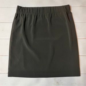 Ann Taylor Factory - Women’s Black Skirt *